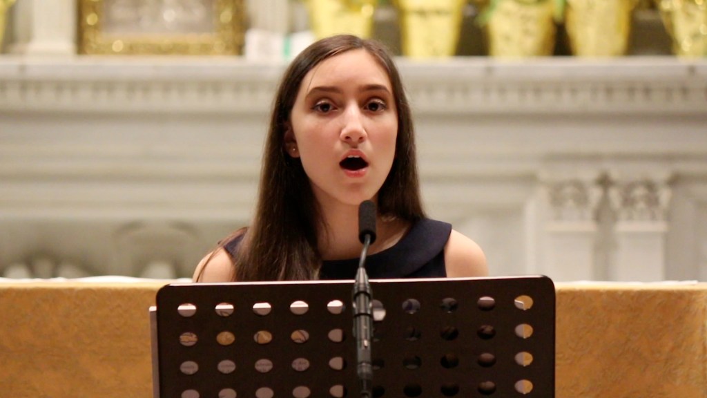 Diana Marie – AVE&nbsp;MARIA